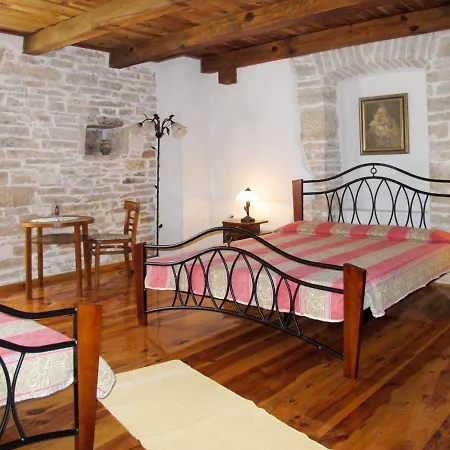 Haus La Pergola 524s Сasa de vacaciones Kanfanar