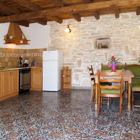 Haus La Pergola 524s Holiday home