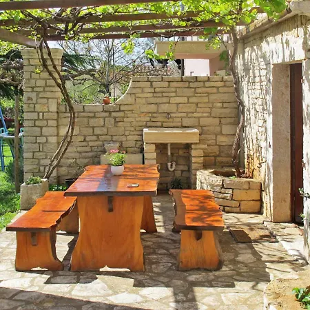 Haus La Pergola 524s Holiday home *